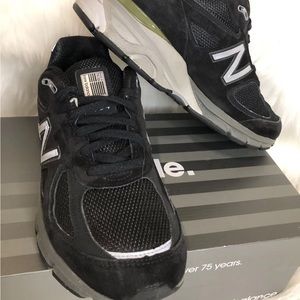 New Balance 990v4 Black - W990v4 Women’s Size 9D Made in USA